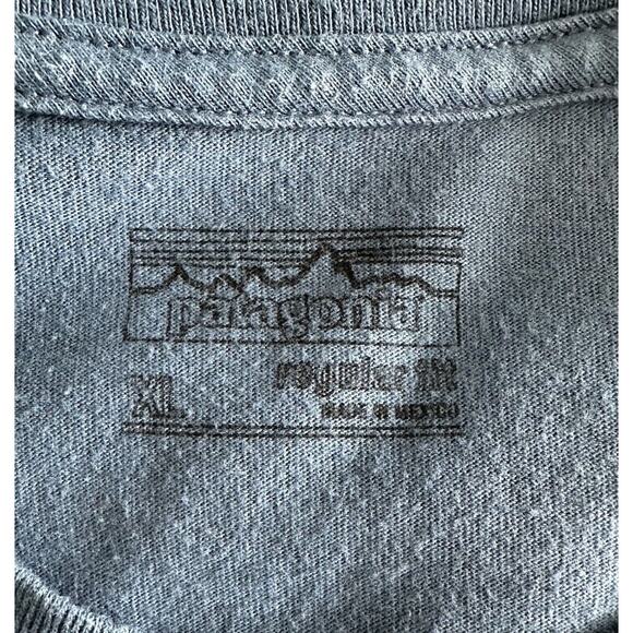 Patagonia Men's Organic Cotton Logo T-Shirt XL Blue - Picture 6 of 7